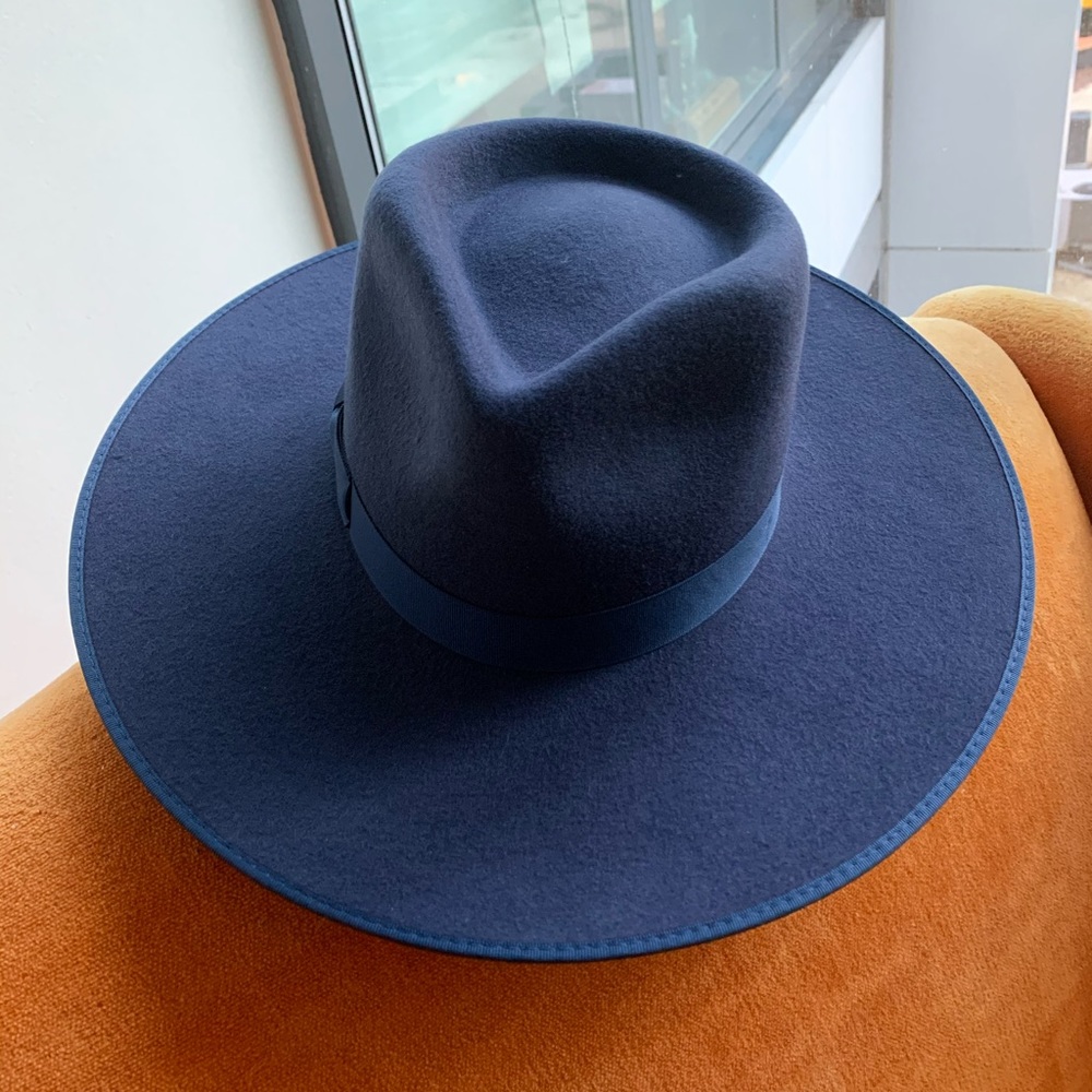 Lack of color Rancher hat